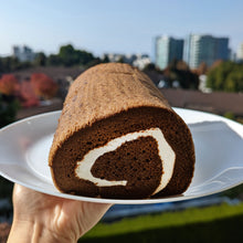 Load image into Gallery viewer, Swiss Roll (Drop down menu for flavours)