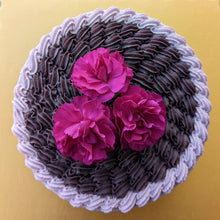 Load image into Gallery viewer, Purple Yam Cake