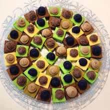 Load image into Gallery viewer, Cake Platter 16" -  Asian-inspired Flavours (Drop down menu for flavours)

