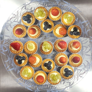 NEW* Cake Tart Platter 16" - Mini Fresh Fruit Tart